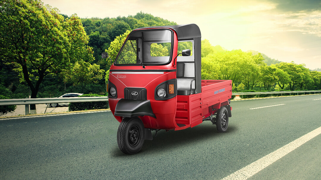 e-Alfa Cargo Red Variant